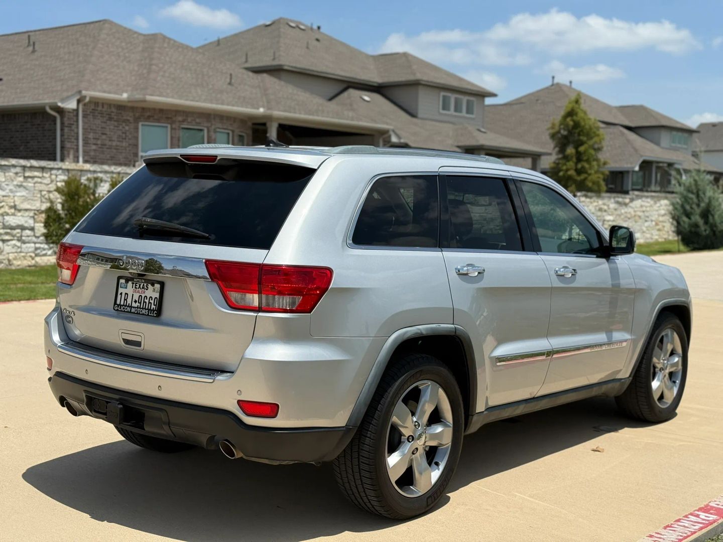 jeep grand cherokee 2011 1J4RR6GTXBC722300 image jeep grand cherokee 2011 1J4RR6GTXBC722300 image